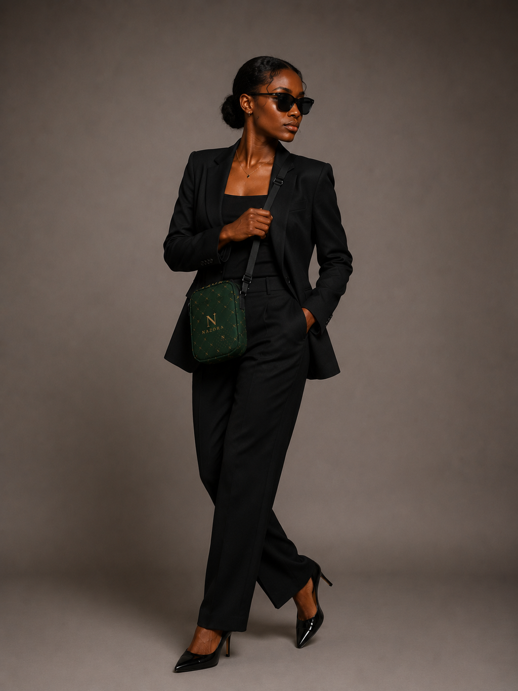 Nazora Emerald – Elegance Inspired by Nature crossbody bag